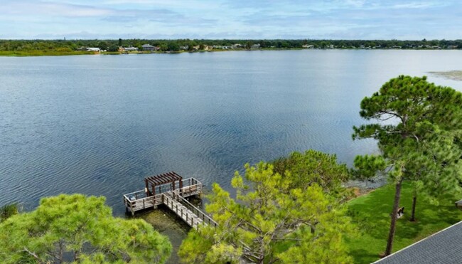 Building Photo - 10155 Sailwinds Blvd S