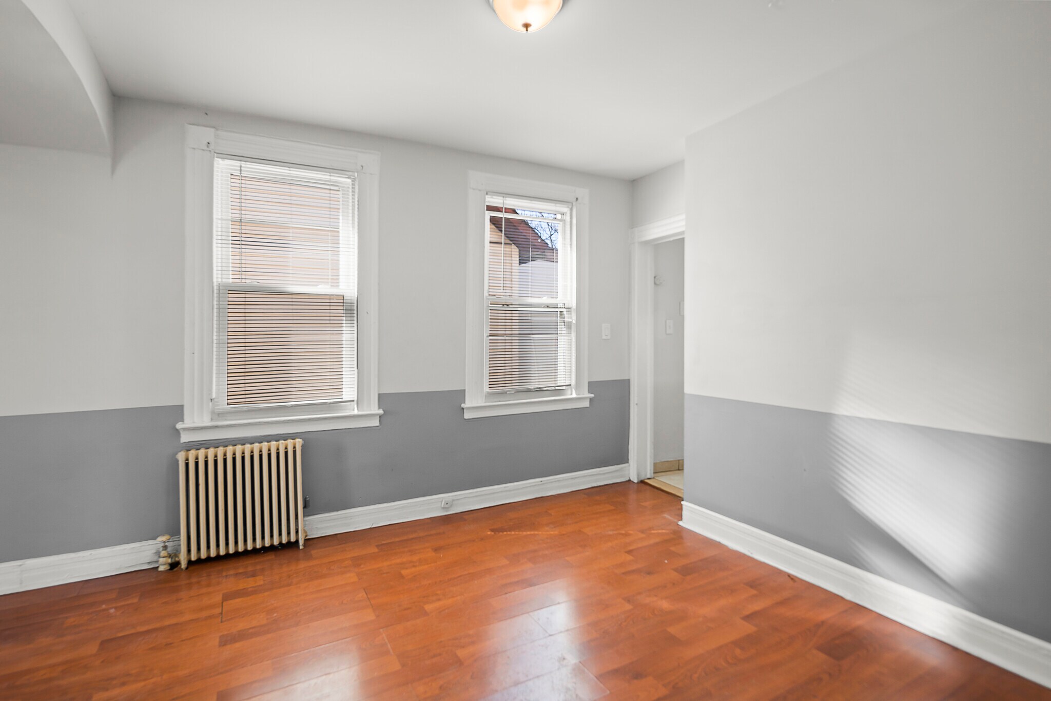 Building Photo - 79 Irving St