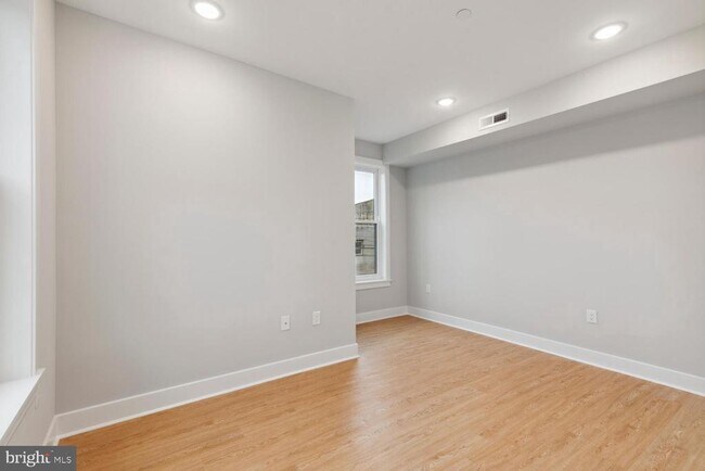 Building Photo - 2454 N 2nd St