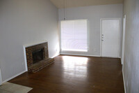 Building Photo - 3421 Hyden Ave