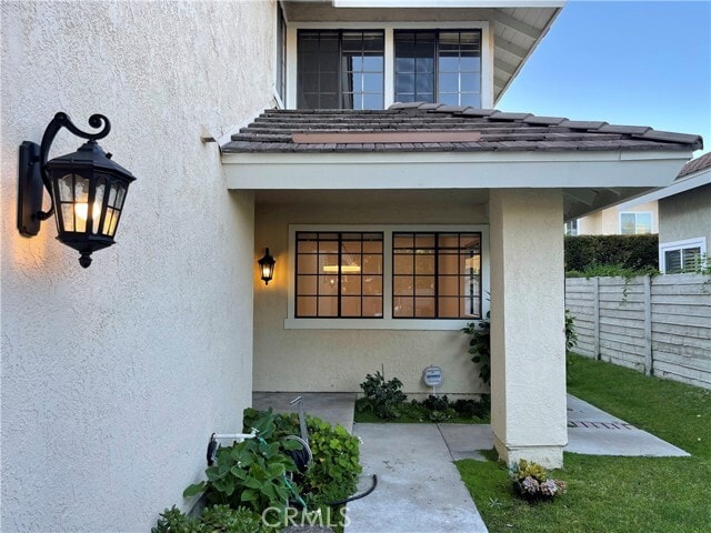 Building Photo - 3 Rushingwind