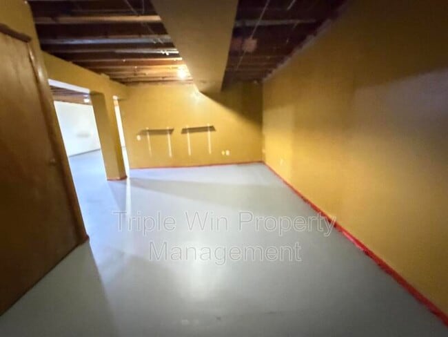 Building Photo - 11841 Del Rosa Way
