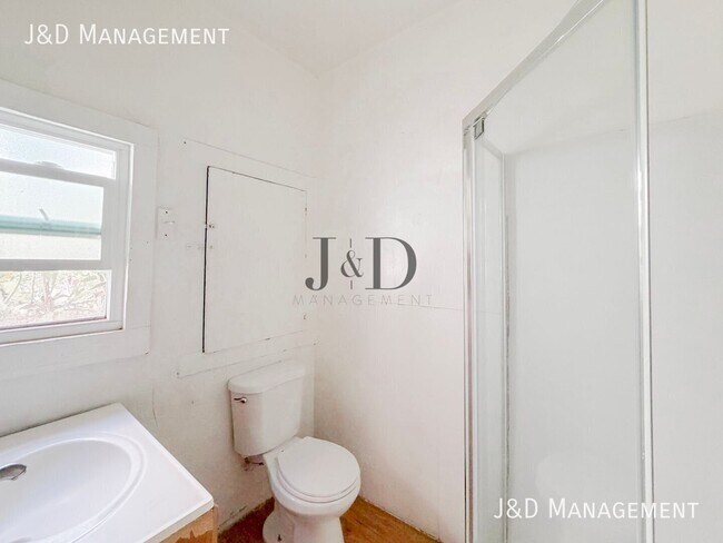 Building Photo - 545 1/2 25TH STREET-