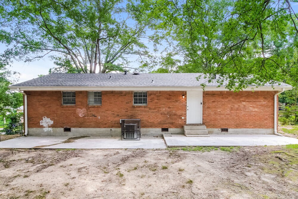 Building Photo - 1072 Laurel Ln NW