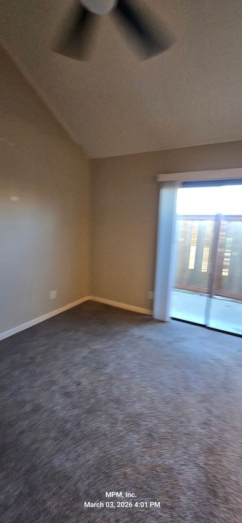 Building Photo - 3 bedroon 2 bath home