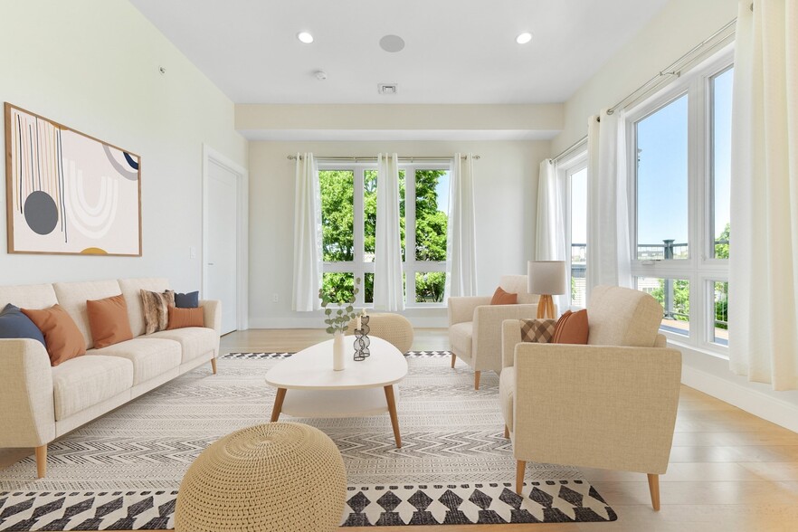 Building Photo - 488 Dorchester Ave