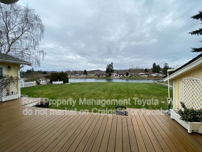 Building Photo - 8252 Cowichan Rd