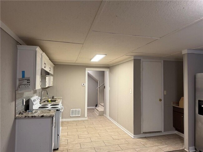 Building Photo - 2853 Oconee Cir