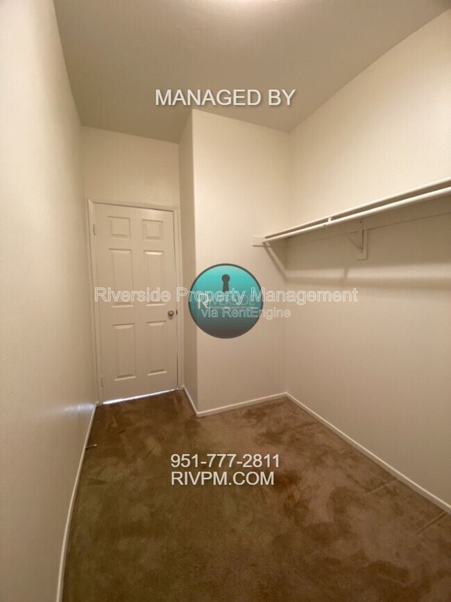 Building Photo - 44516 Penbrook Ln