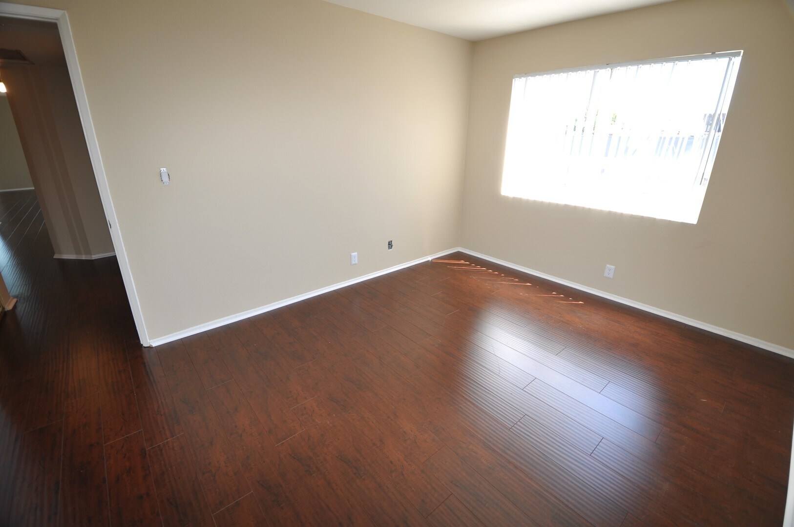 Building Photo - 5002 Tujunga Ave