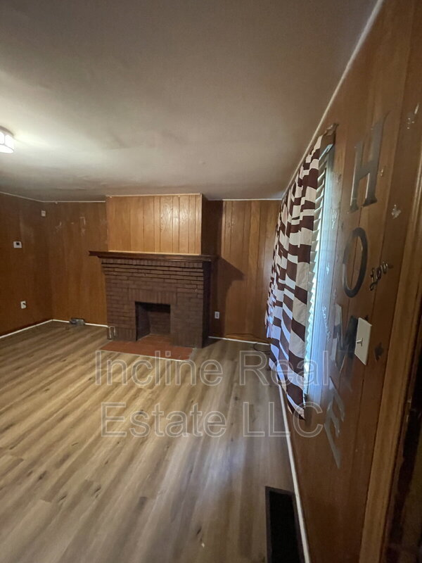 Building Photo - 1511 Scott St