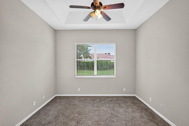 Building Photo - 6305 Spring Lake Terrace