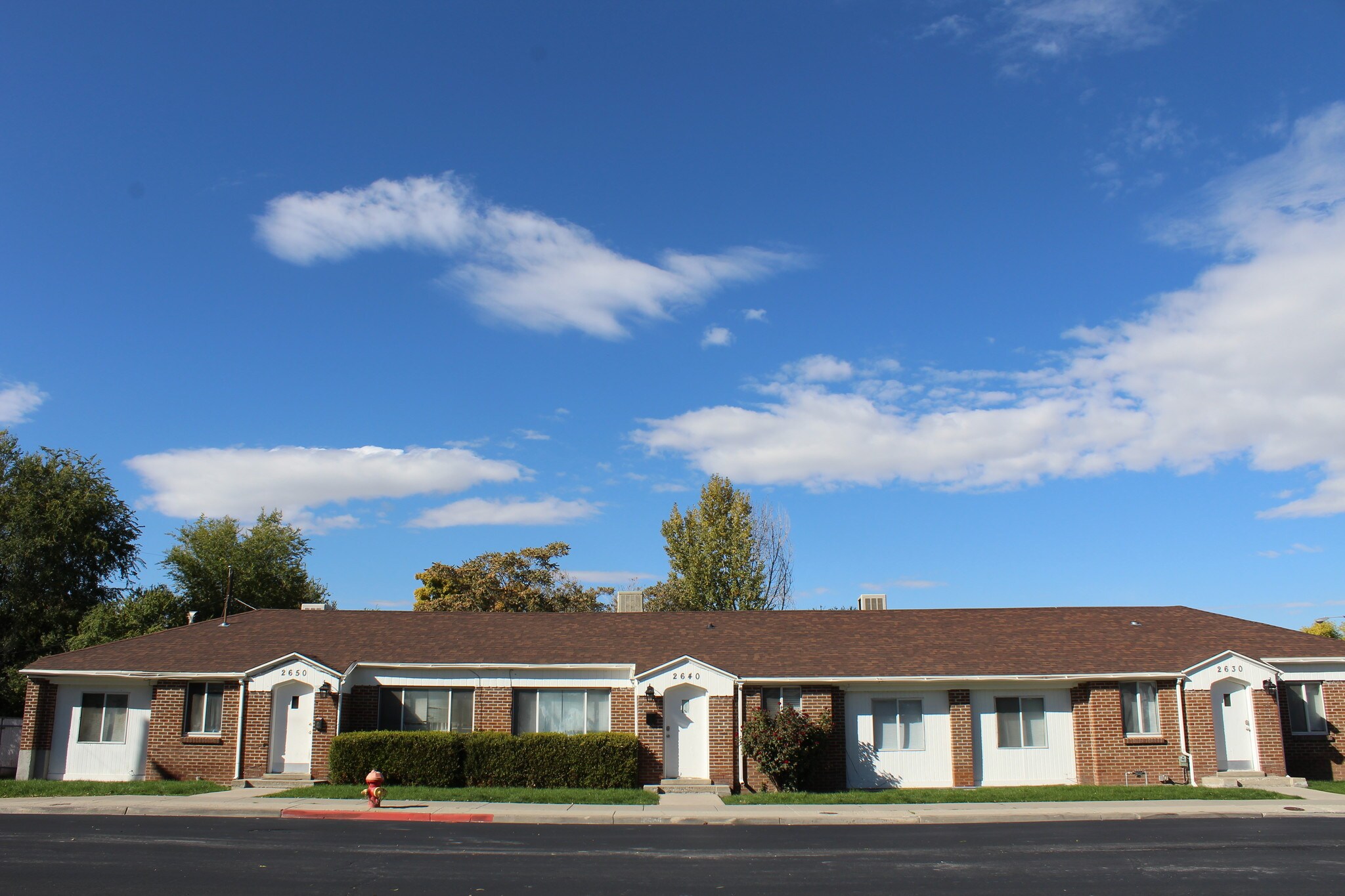 Building Photo - 2630 S 200 E