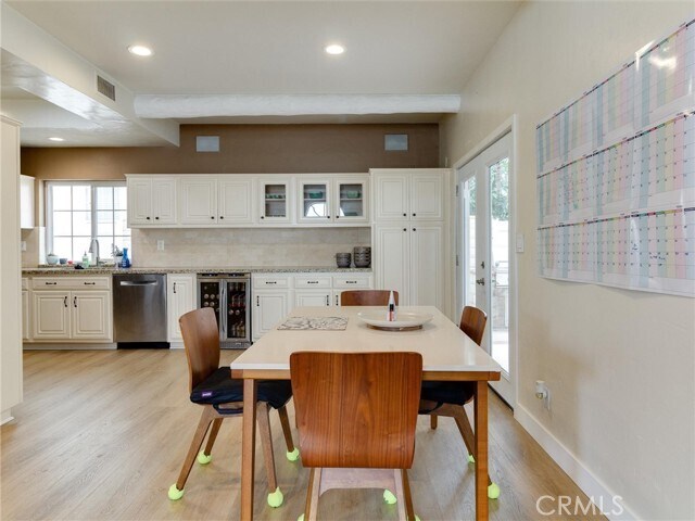 Building Photo - 2703 Huntington Ln