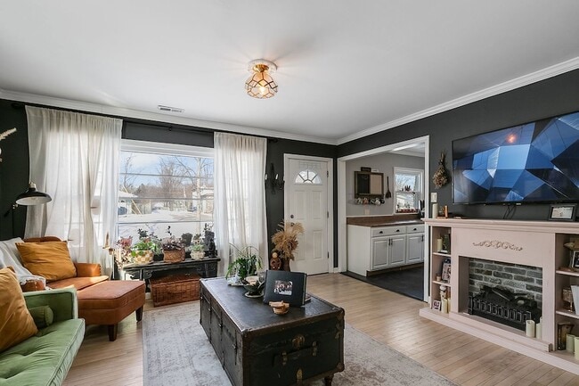 Building Photo - 18229 W Big Oaks Rd