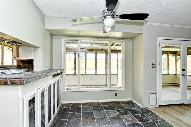 Building Photo - 7509 Daugherty St