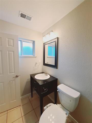 Building Photo - 1120 Ridgeway Cir