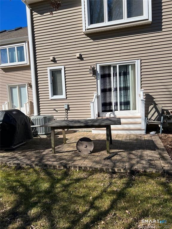 Building Photo - 67 Sandpiper Crescent