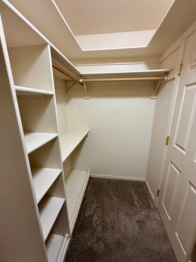 Building Photo - 11785 Calle Gaudi