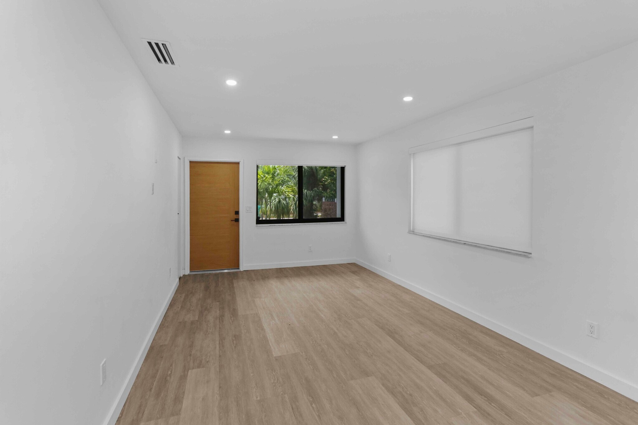 Building Photo - 3737 Frow Ave