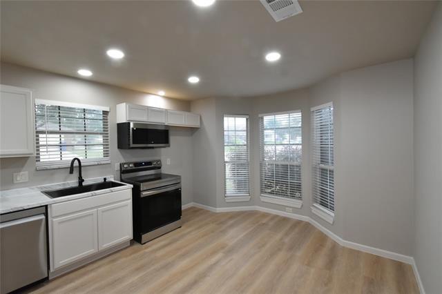 Building Photo - 311 Stell Ave
