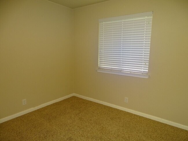 Building Photo - 3317 Orth Ave