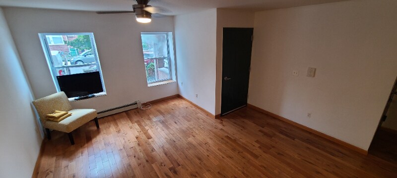 Building Photo - 28-48 47th St