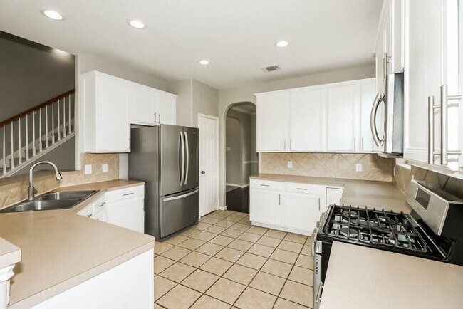 Building Photo - 1103 Redwood Meadow Ln