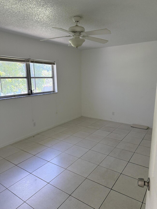 Building Photo - 7205 W Atlantic Blvd
