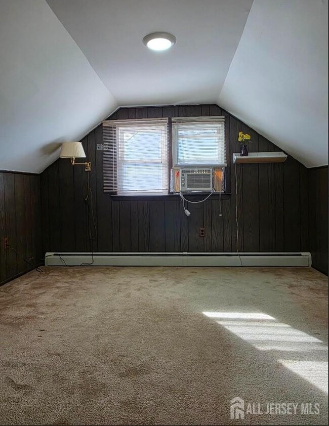 Building Photo - 149 Ethel St