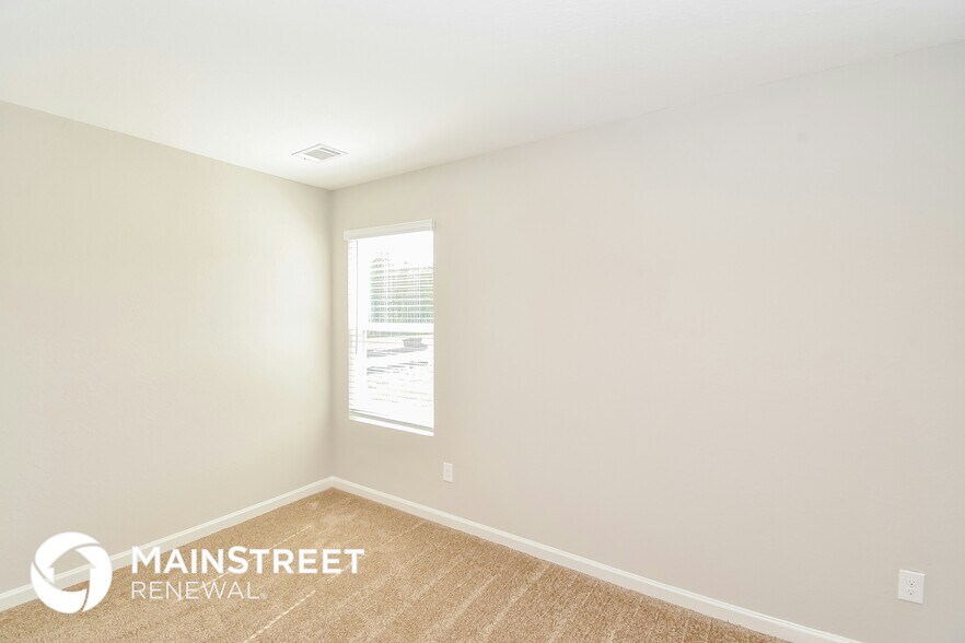 Building Photo - 301 Augusta Woods Dr