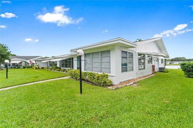 Building Photo - 8631 NW 12th St