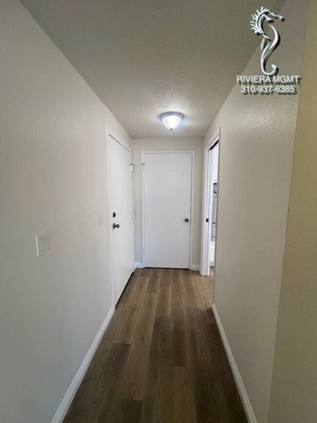 Building Photo - 2 BR 1 BA Condo in San Pedro