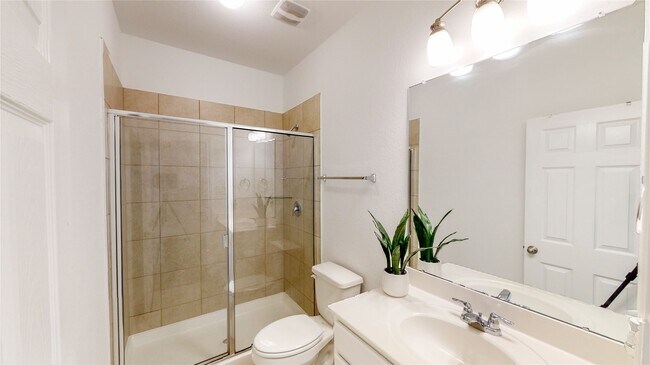 Building Photo - 31415 Whitcombe Summit Wy
