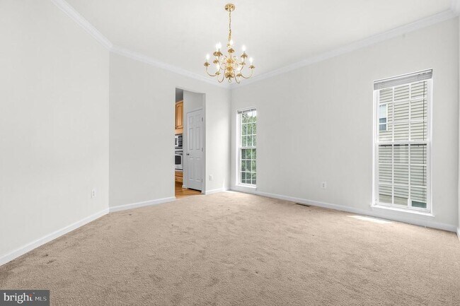 Building Photo - 5407 Silver Maple Ln