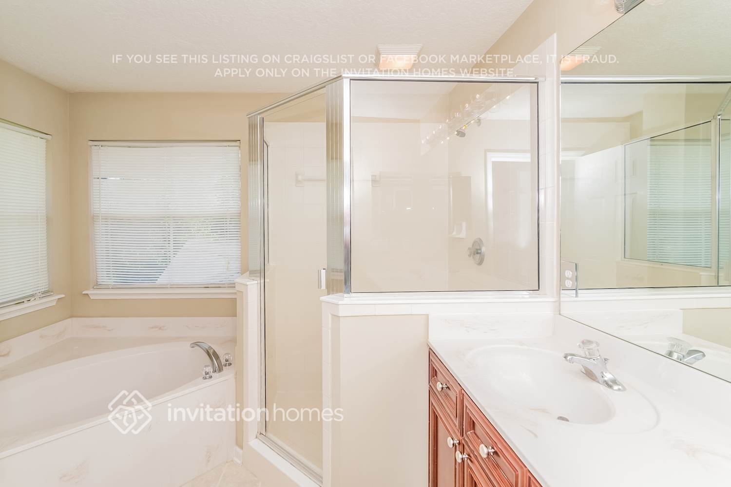 Building Photo - 6209 Devonhurst Dr