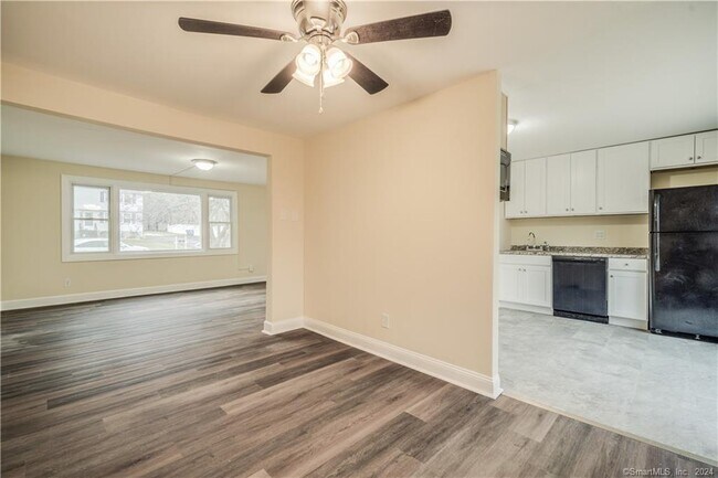 Building Photo - 33 Muir Terrace