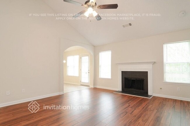 Building Photo - 1092 Meadow Glen Cir