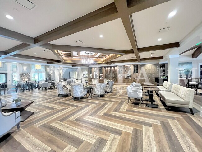 Building Photo - Renovated 3BR Home in The Forest — Seasonal Charm & Holiday Savings – Apply by 12/15 for One Mont...