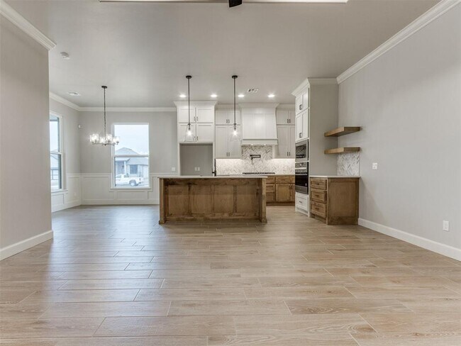 Building Photo - 3005 SW 133rd St