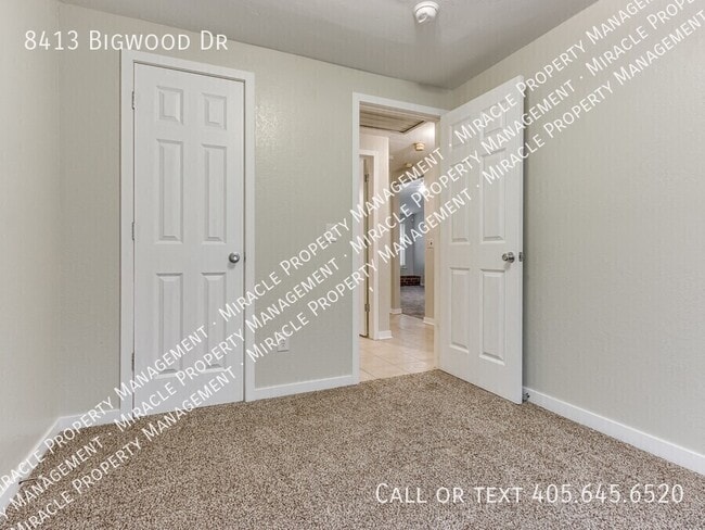 Building Photo - 8413 Bigwood Dr