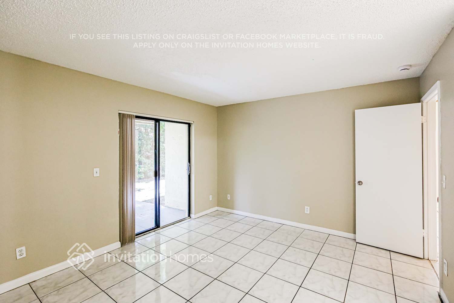 Building Photo - 1140 SW 111th Ave