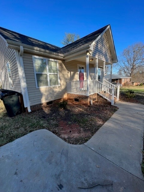 Building Photo - 131 Hicks Dr