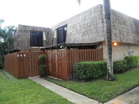 Building Photo - 571 Springdale Cir