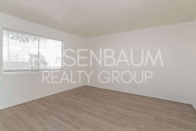 Building Photo - 3028 N Castro Ave