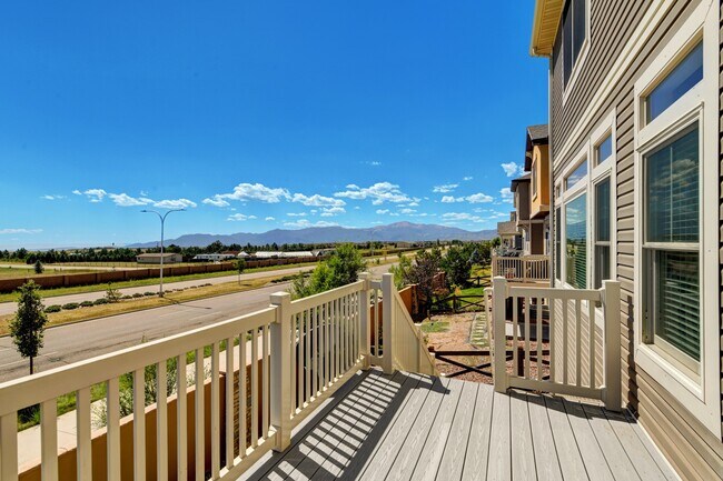 Building Photo - 8351 Longleaf Ln