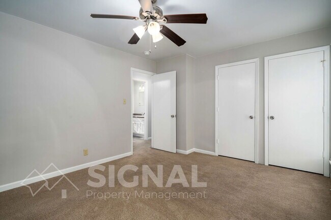 Building Photo - 93 Moonglow Dr