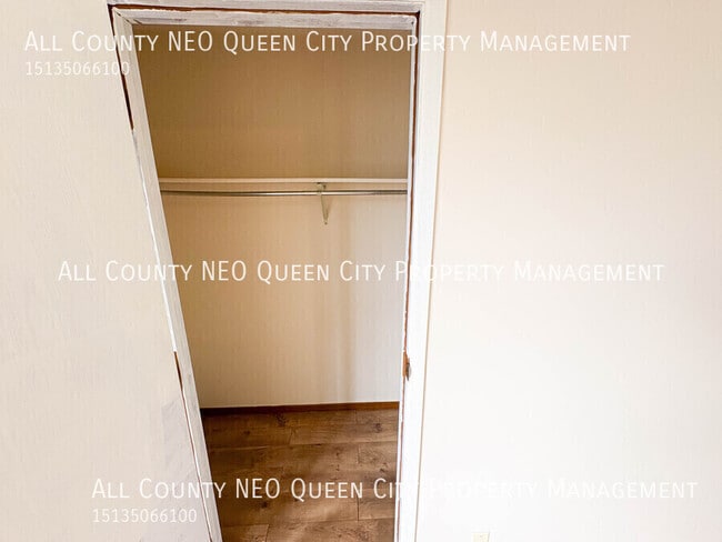 Building Photo - 2745 Brookshire Ln