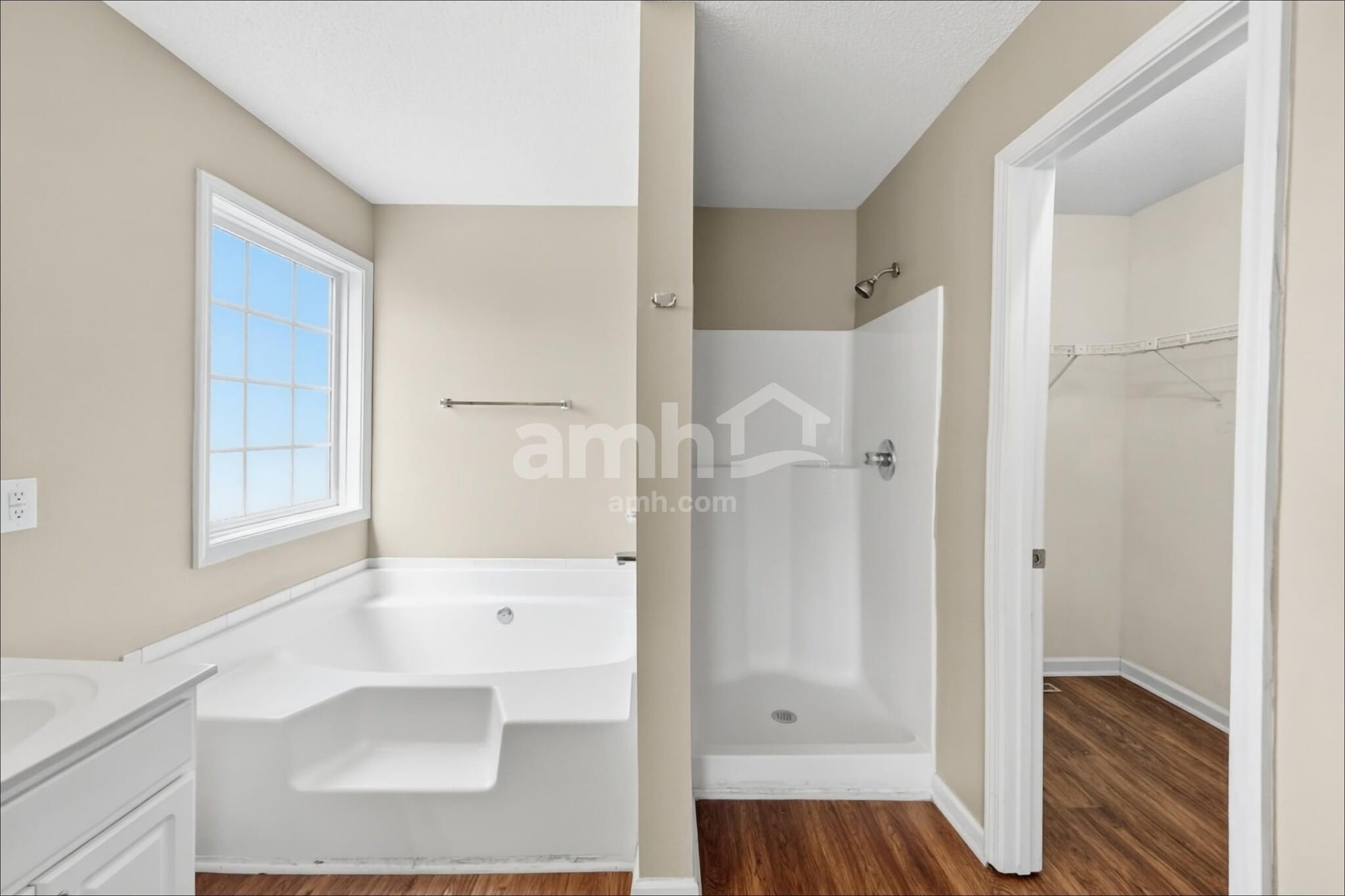 Building Photo - 3366 Dabney Ln