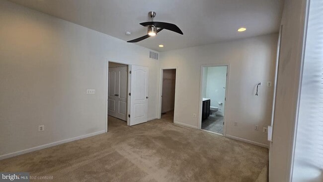 Building Photo - 12298 Sandstone St
